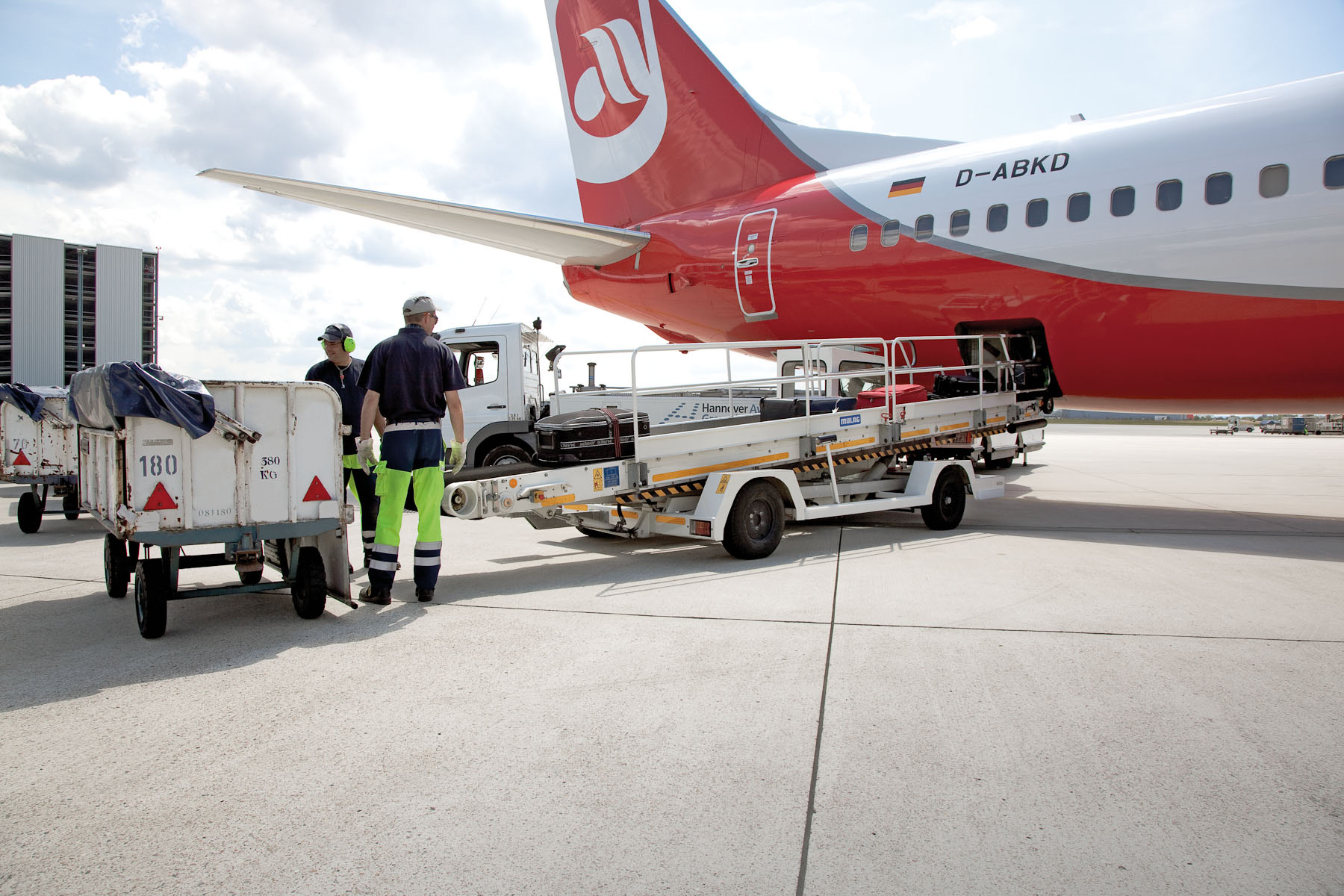 Mulag – aerodromska vozila i kosilice